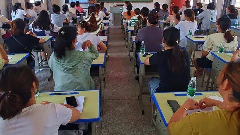 课件素材库：分类与对比，打造高效教学资源